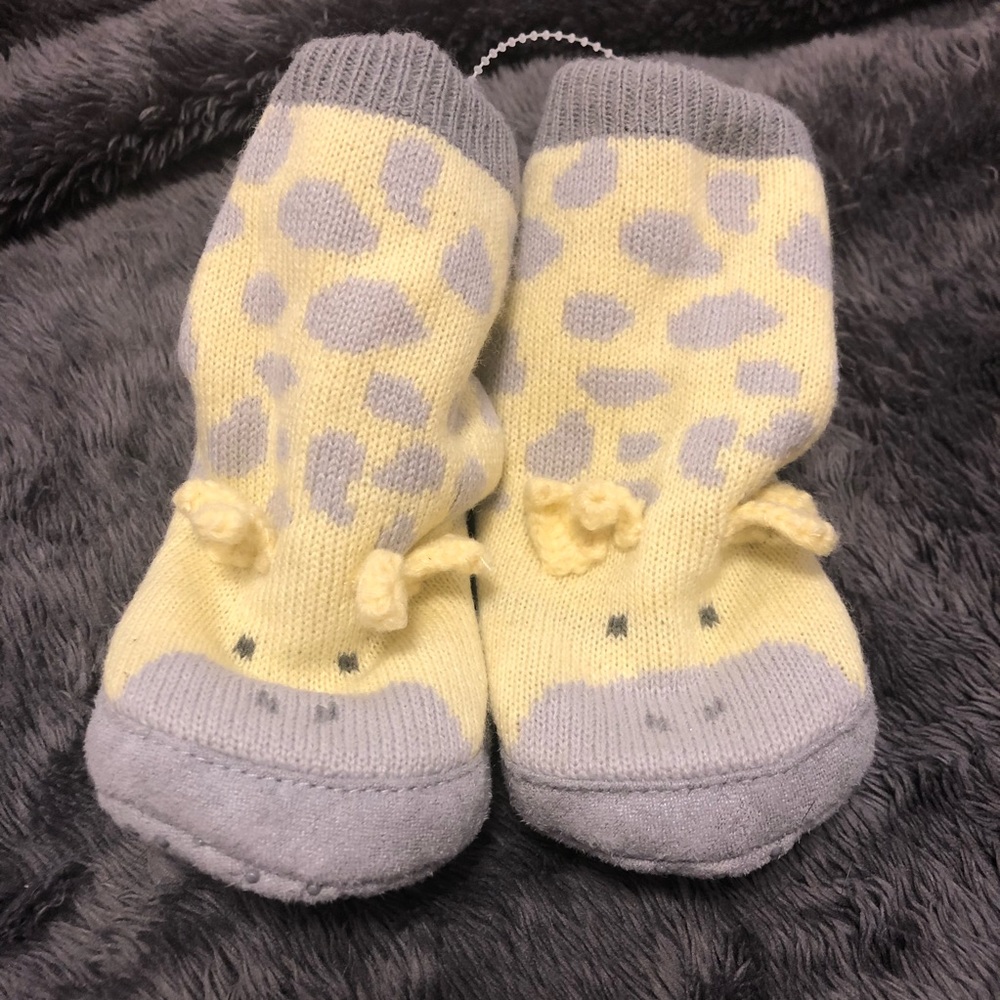 New Baby Giraffe Slipper Boots